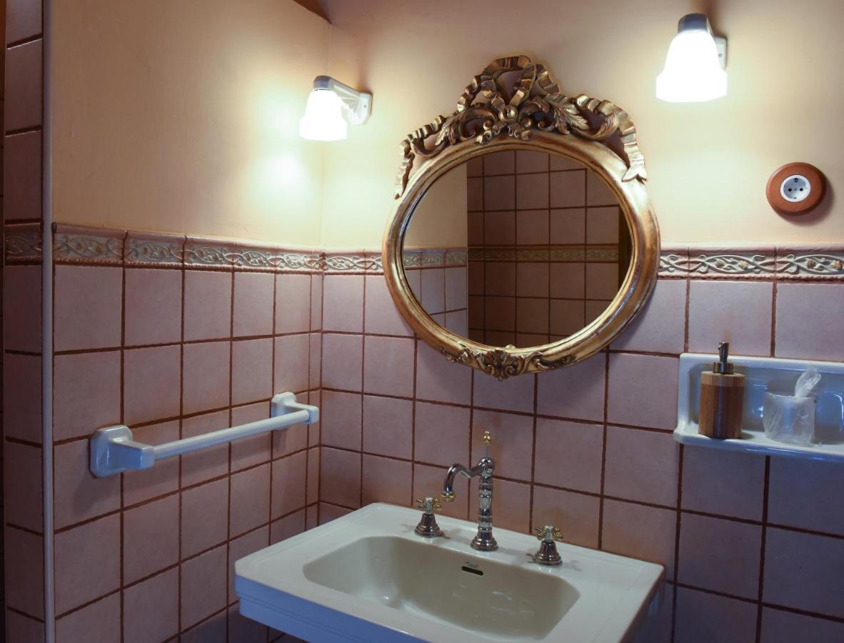 Turisme Rural Mas Isoles Guest House Ripoll Bagian luar foto